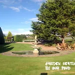 Bed & Breakfast Arches 4*